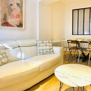 Appartement à 3 Chambres à Coucher