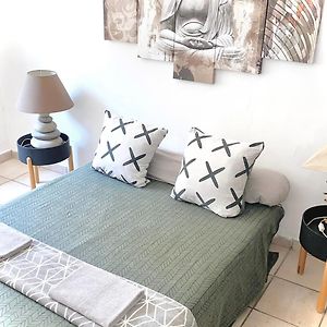 Appartement Calme Au Coeur De La Bastide St-Louis