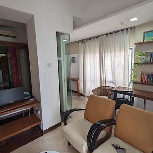 Peninsula Suites