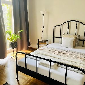Beautiful City Centre Apartment