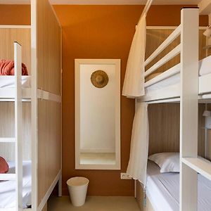 Dormitory Room Mixed