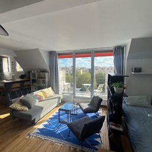 Studio Artiste Paris