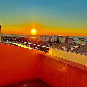 Appartement à 3 Chambres à Coucher