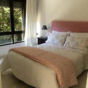 Appartement à 3 Chambres à Coucher