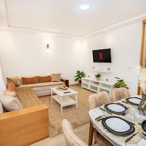 Appartement Supérieur à 3 Chambres à Coucher