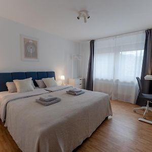 Appartement de Luxe à 1 Chambre à Coucher
