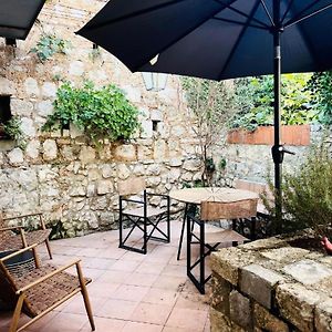 Hidden Gem Old Town Apartments By Irundo
