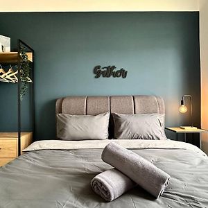 Appartement à 3 Chambres à Coucher