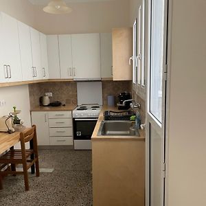 Quiet Just Renewed Apartment In Neapolis