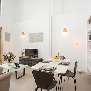 Appartement à 3 Chambres à Coucher