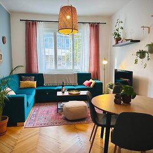 Appartement à 2 Chambres à Coucher