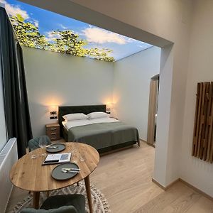 Street Living Hotel - Apartments