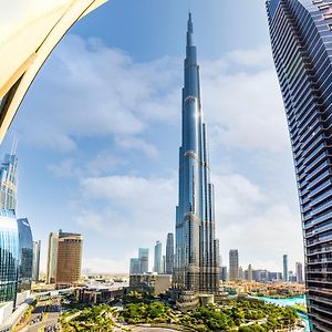Magnificent 3 Bedroom Luxury Apartment With Burj Khalifa View