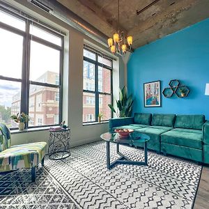 Chicago 2Br Suite Perfect For Convention And Business Trips Near Mccormick Place, Arena, Soldier Field And Grant Park