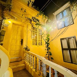 Azalea Apartment