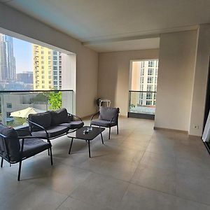 Mh - Act Tower - Burj View - 2Bhk - Ref 410