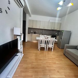 Cozy Apartment In Central Tirane