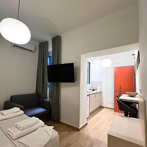 Athinais Central Suite