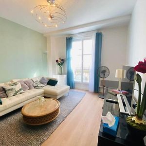 Appartement à 3 Chambres à Coucher