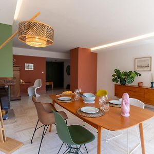 Appartement à 2 Chambres à Coucher