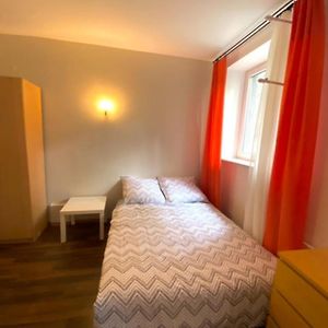 Apartment With Garden In Old Town