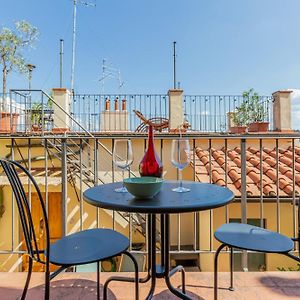 The Lions' Apartment In The Historic Centre X8