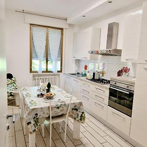 Appartement à 3 Chambres à Coucher