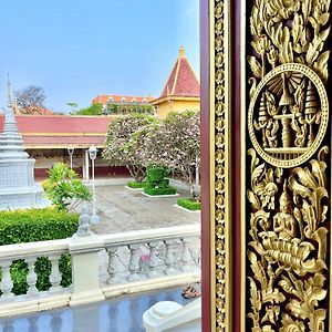 Sky Apartments Riverside - 50M To Royal Palace
