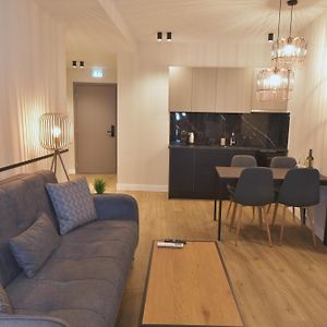 Studio de Luxe