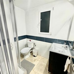 Private Bathroom King Room