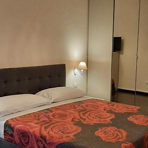 Appartement de Luxe à 2 Chambres à Coucher