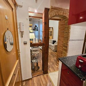 Pequeno Apartamento En El Centro De Madrid