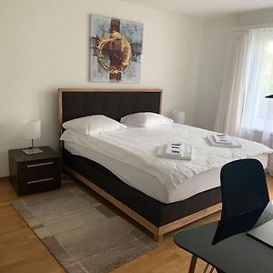 Appartement à 2 Chambres à Coucher
