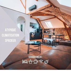 Appartement à 2 Chambres à Coucher