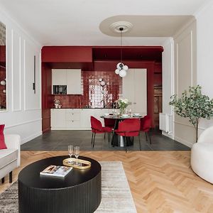 Appartement à 3 Chambres à Coucher