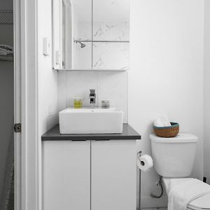 Appartement à 2 Chambres à Coucher