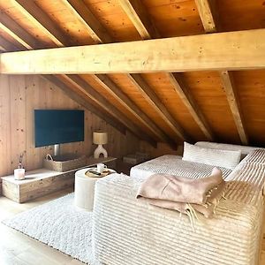 Appartement à 3 Chambres à Coucher