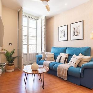 Velazquez & Old Town By Ele Apartments