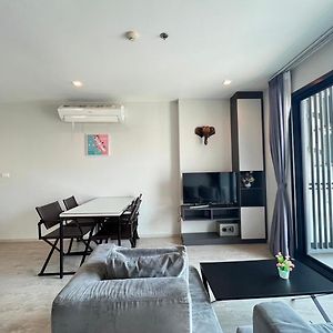 Appartement à 3 Chambres à Coucher