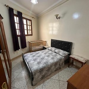 Appartement à 2 Chambres à Coucher