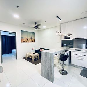 Mercu Summer Suites Klcc By Grihoz