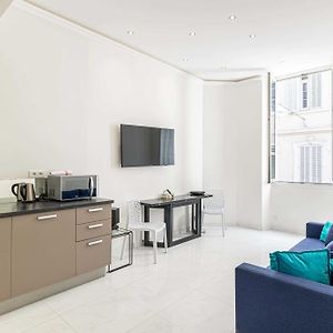 Appartement à 2 Chambres à Coucher