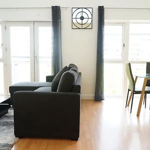Appartement à 2 Chambres à Coucher