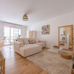 Appartement à 2 Chambres à Coucher