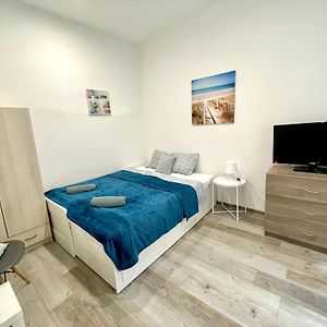 Relax Home With 2 Bedroom, 2 Bathroom For 6 People In The City Centre Free Coffee