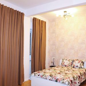 Comfort Corner - 1B