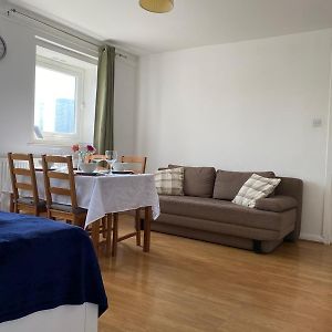 Appartement à 3 Chambres à Coucher
