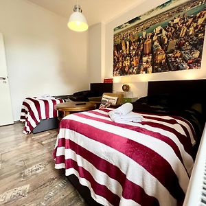 Appartement à 2 Chambres à Coucher