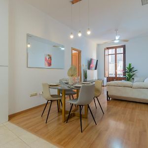 Appartement à 3 Chambres à Coucher