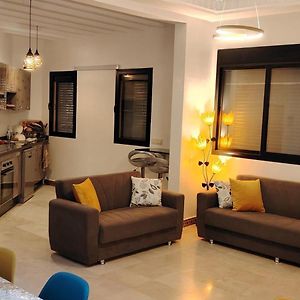 Appartement Familial à 2 Chambres à Coucher